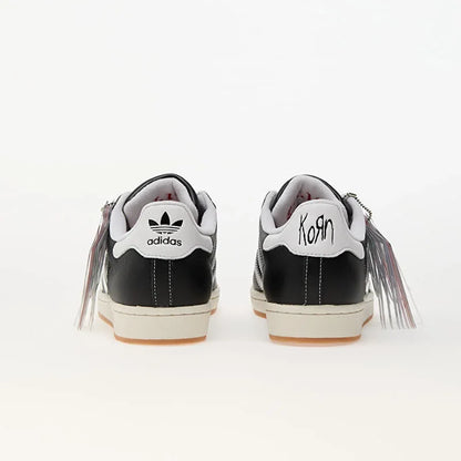 Korn x Superstar Black / White