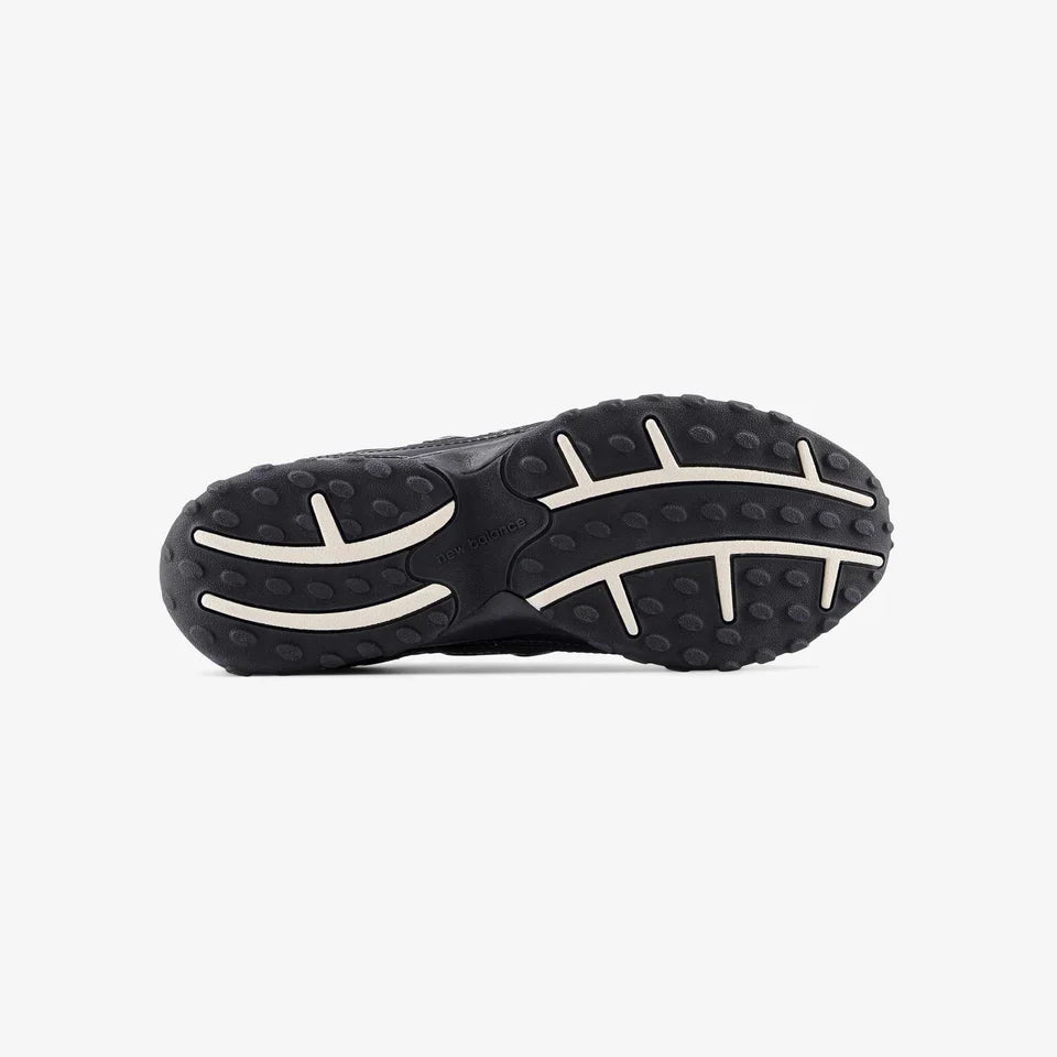 NB 204L MRA BLACK