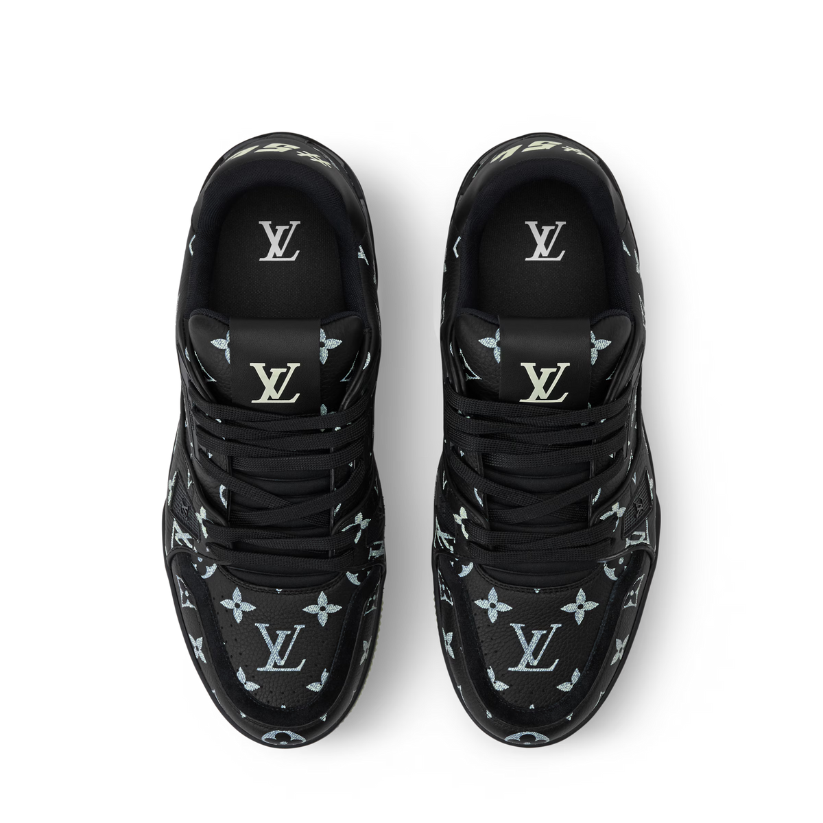 Glow  Sneaker  Trainer .