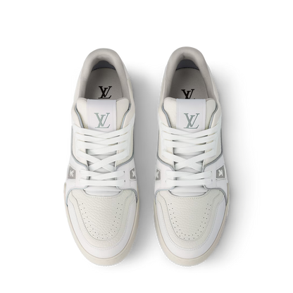 Glow  Sneaker  Trainer .