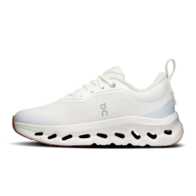 Running Cloudtilt 2 All white