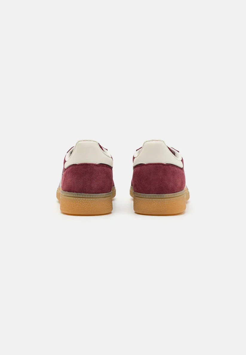 Handball Spezial Low-Top Sneakers – Shadow Red / Off-White